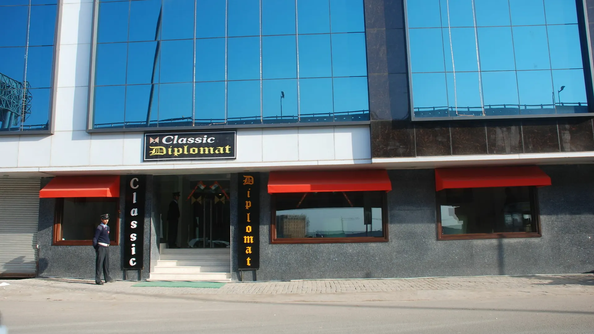 Hotel Classic Diplomat Nové Dillí 3*,