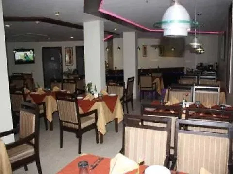 Hotel Classic Diplomat New Delhi 3*,