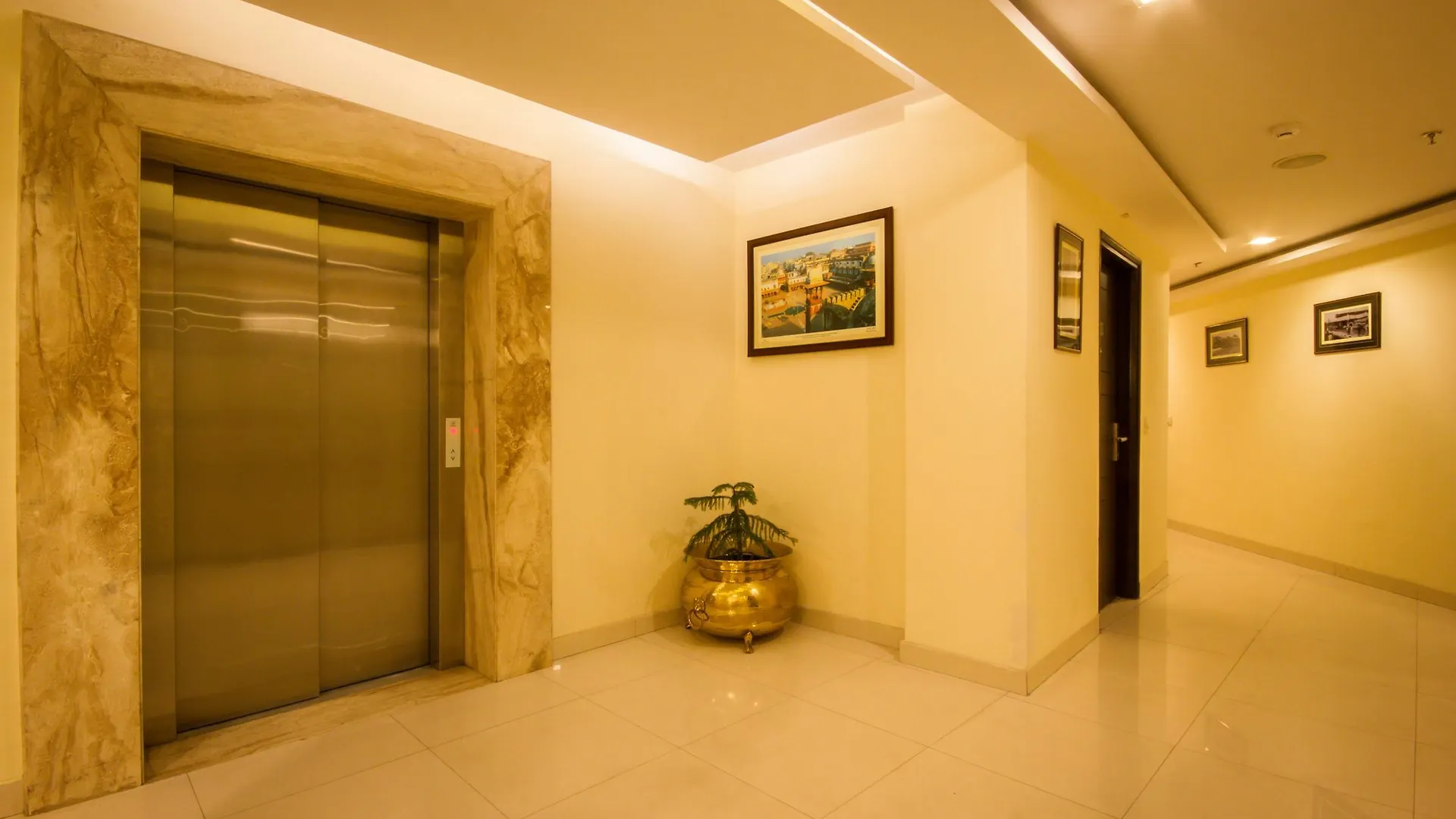 Hotel Classic Diplomat New Delhi